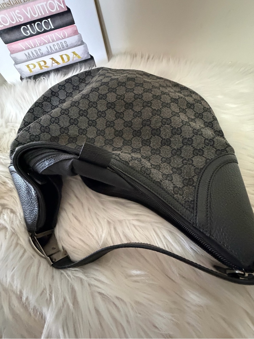 Gucci Black GG Monogram Canvas leather Hobo Bag. - Picture 8 of 16
